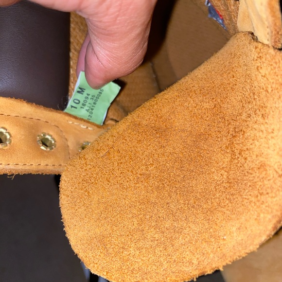 TimberLand Boots Size 10 (Wheat Nubuck) main image 11